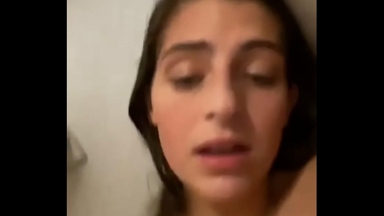 Синеока красавица, кратки домашни секс клипове, селекция от